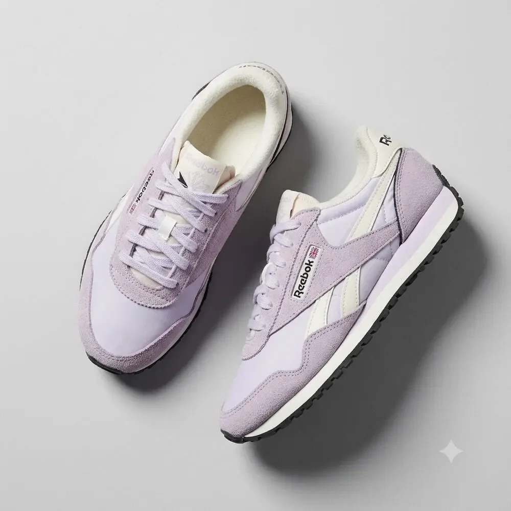 Reebok Suede Nylon Aztrek Sneaker Lavender Purple Women’s 9